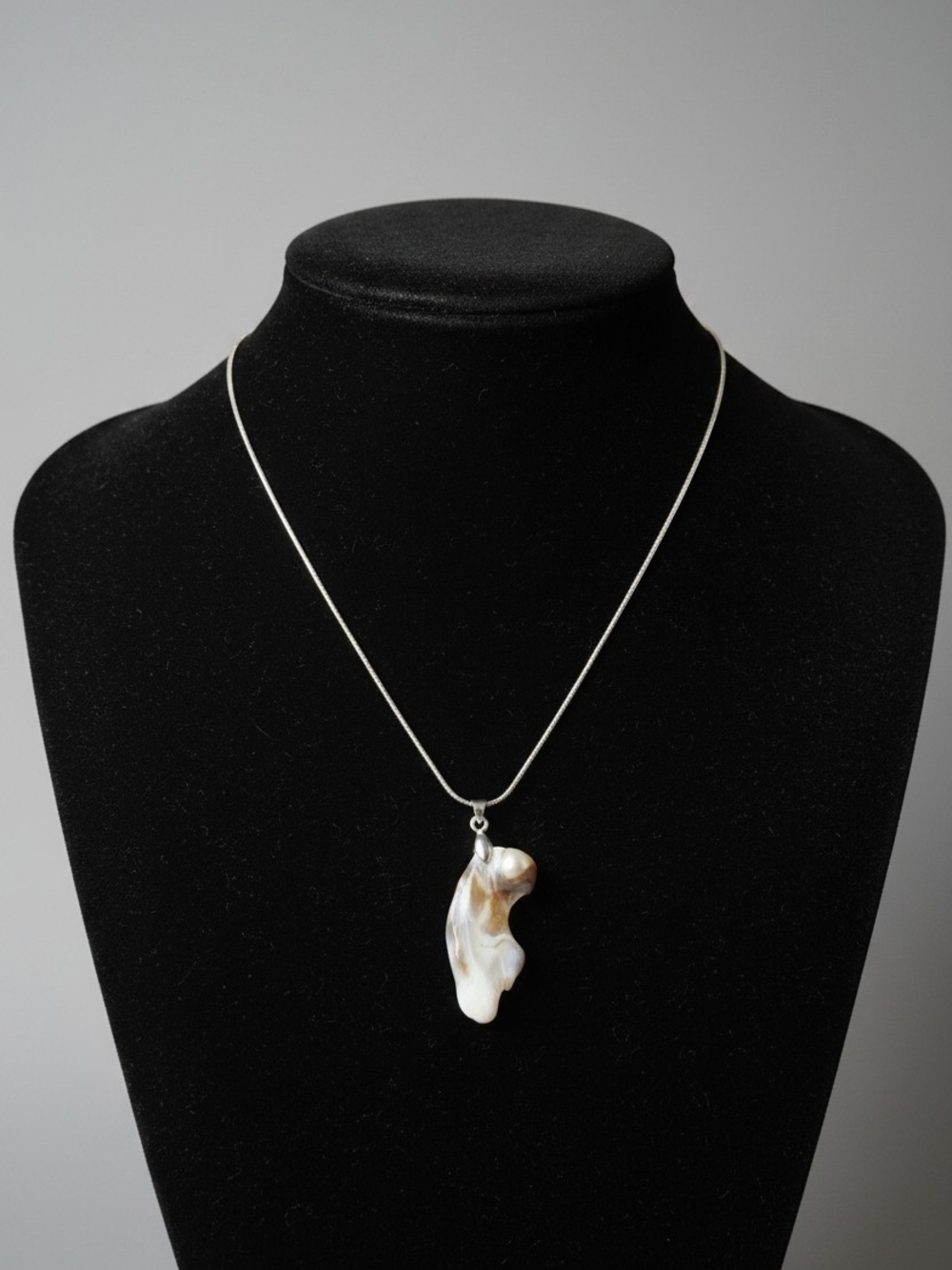 Organic Baroque Pearl Pendant Necklace in White and Cream